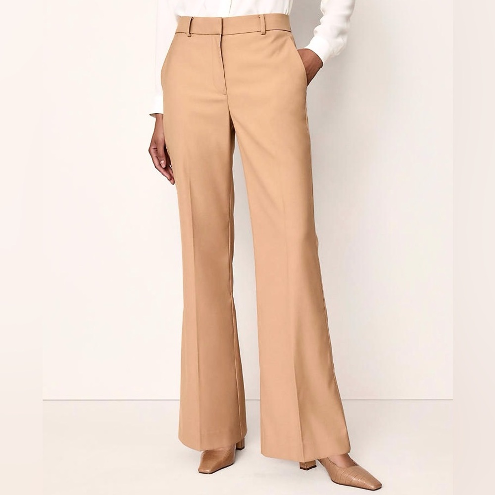 ANN TAYLOR Tan Madison Flare Trousers The Kate Fit (Curvy)